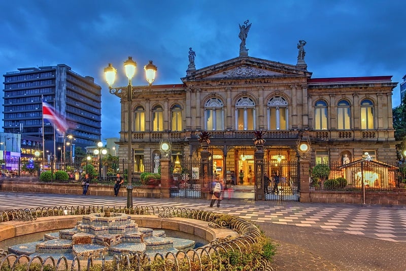 San José de Costa Rica- naturaleza exuberante a un paso de la ciudad